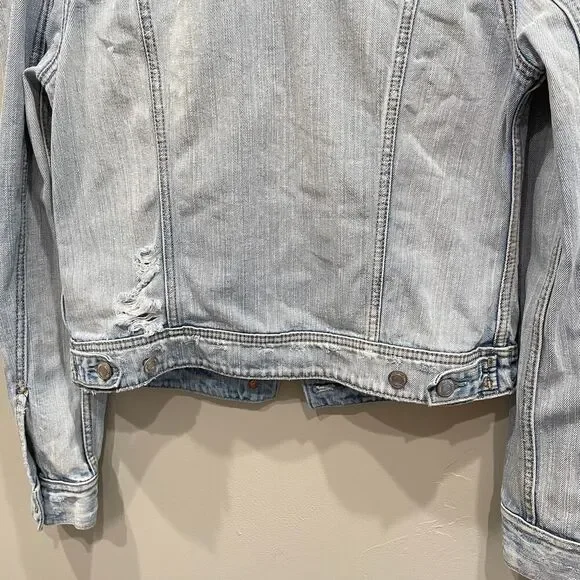 American Eagle Destroyed Denim Jean Jacket - Size: Small - Picture 8 of 9